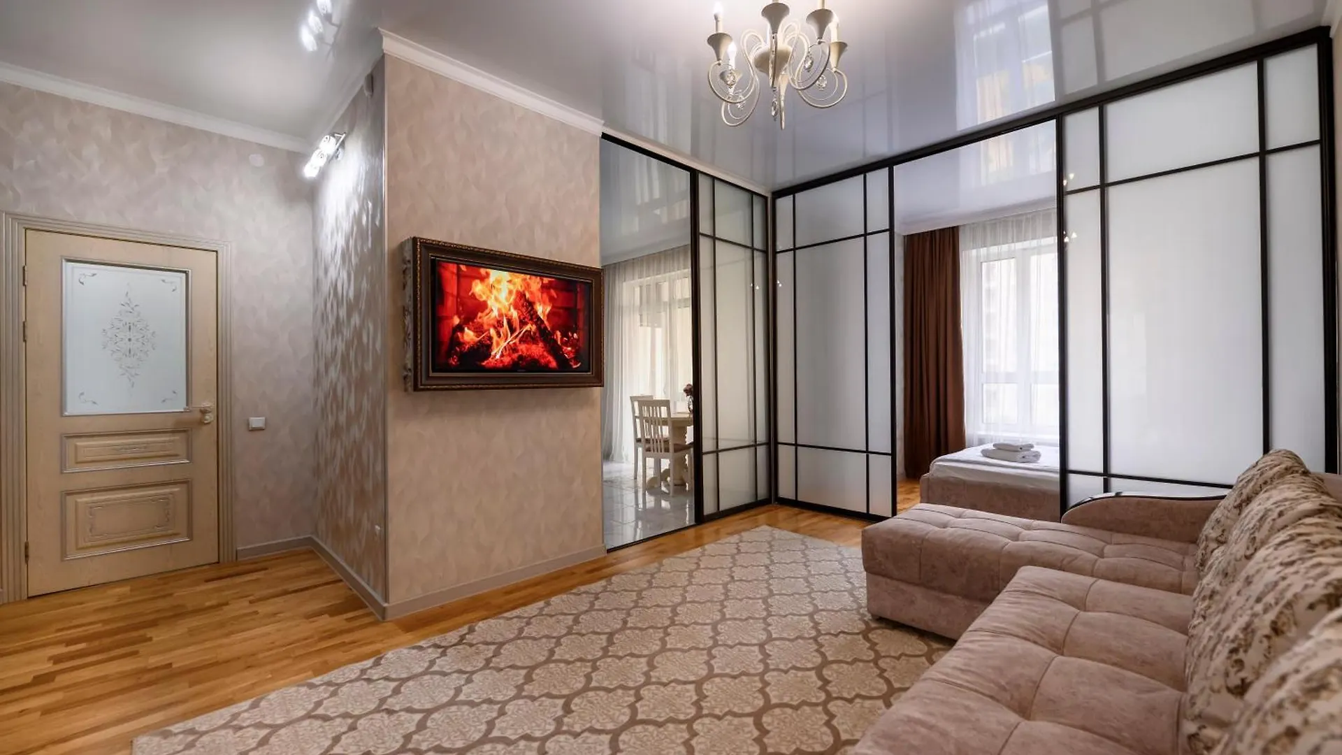 Apartment Central Avenue 136 Almaty